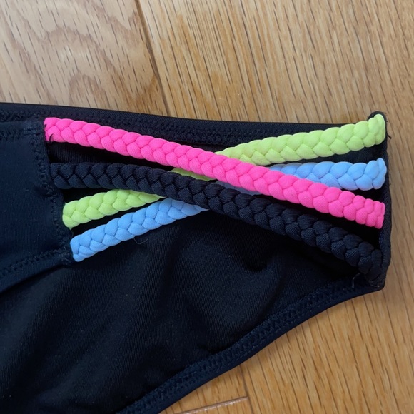 Victoria’s Secret braided sides bikini bottom - Picture 3 of 5